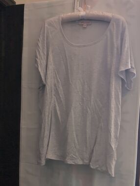 Philosophy Light Gray Scoop Neck Short Sleeve Tee